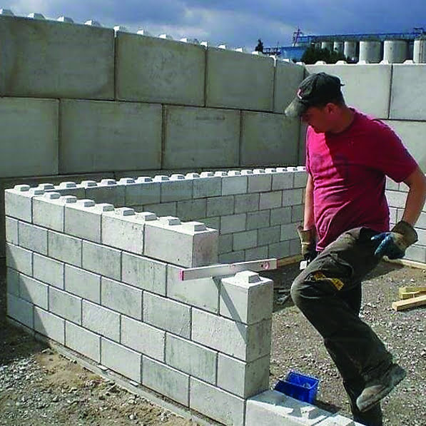 أعمال بناء البلوك الخرساني